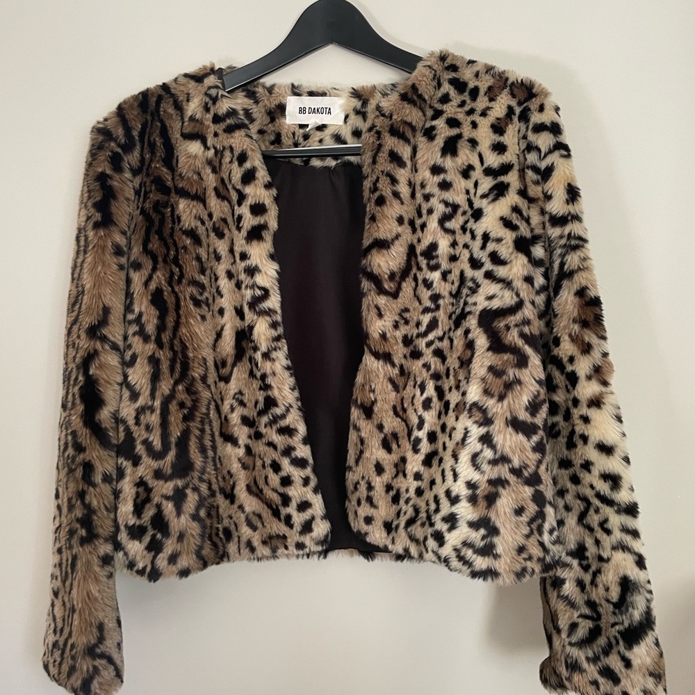 BB Dakota Leopard Faux Fur Coat | Small